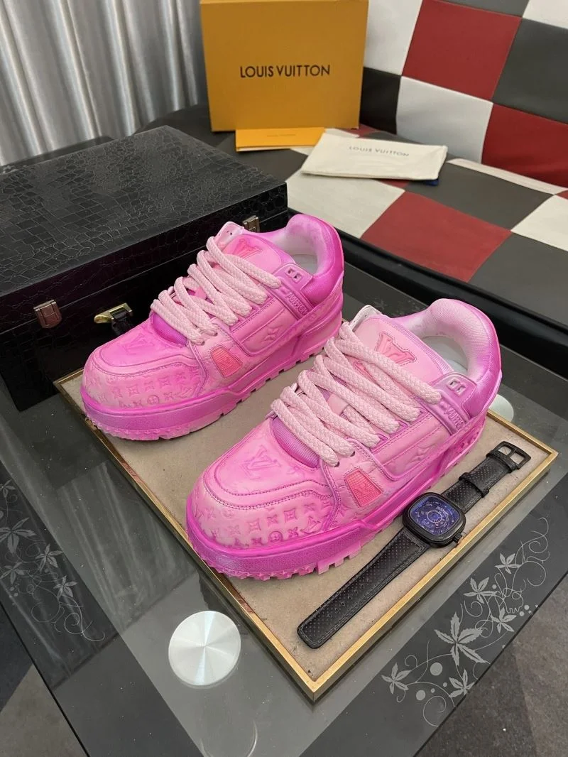 Louis Vuitton Trainer Sneaker Sporty 32555