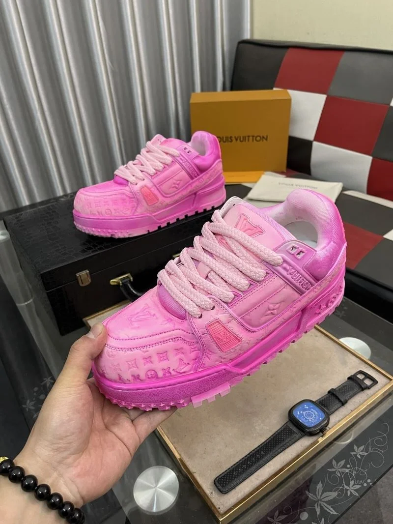 Louis Vuitton Trainer Sneaker Sporty 32555