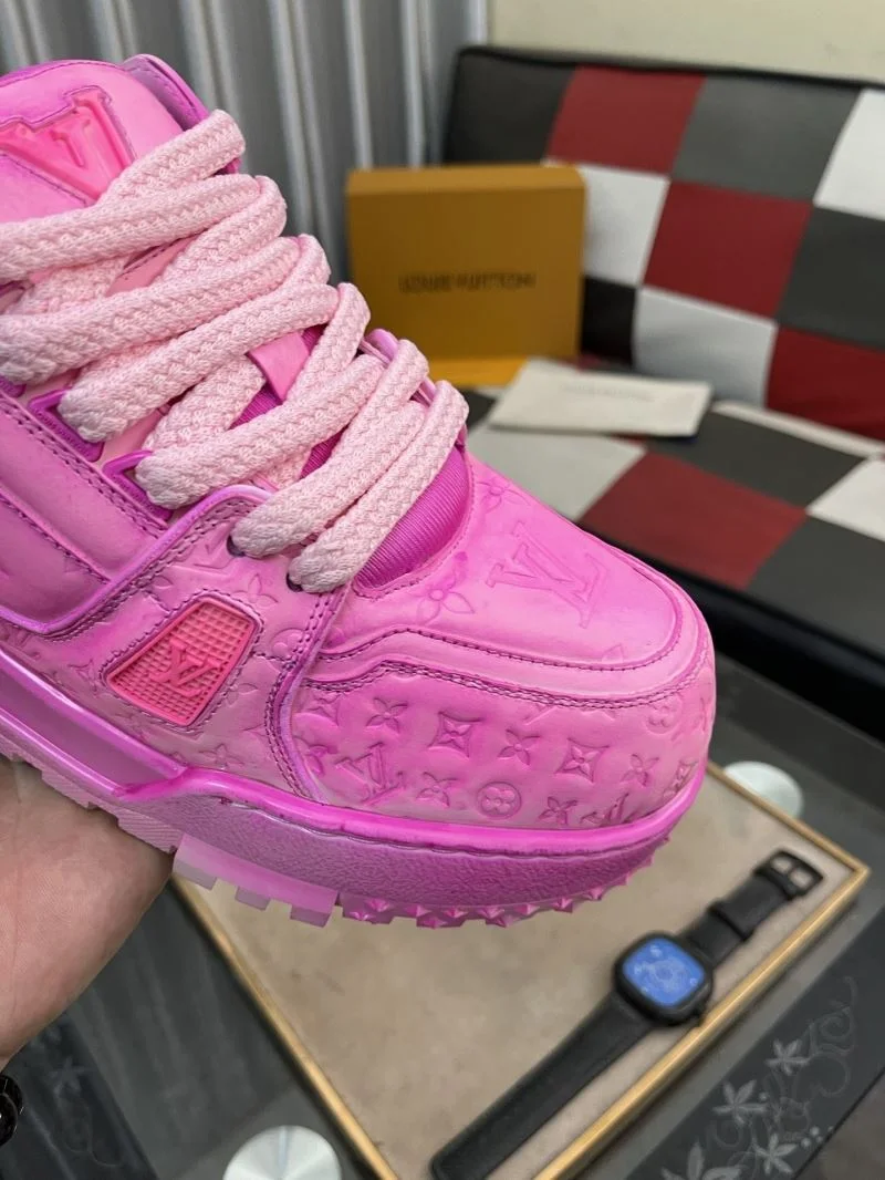 Louis Vuitton Trainer Sneaker Sporty 32555