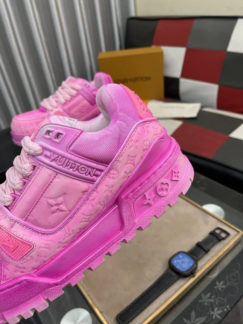 Louis Vuitton Trainer Sneaker Sporty 32555