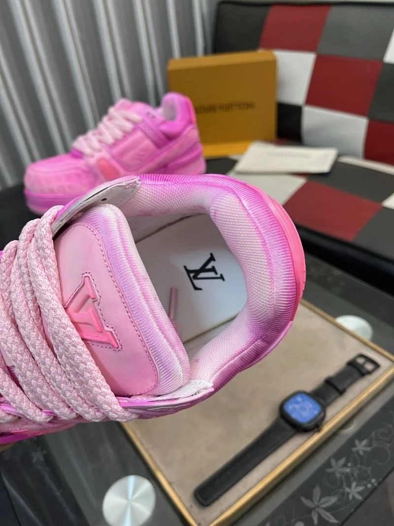 Louis Vuitton Trainer Sneaker Sporty 32555