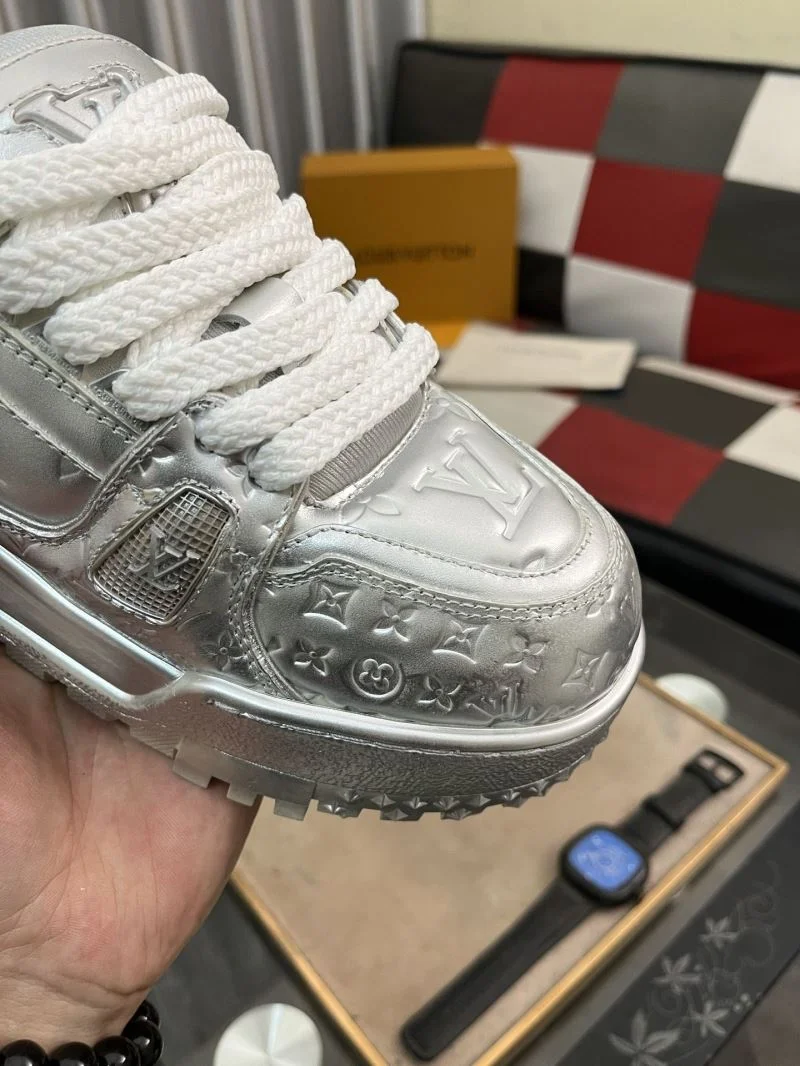 SoftTouch Louis Vuitton Trainer Sneaker 32551