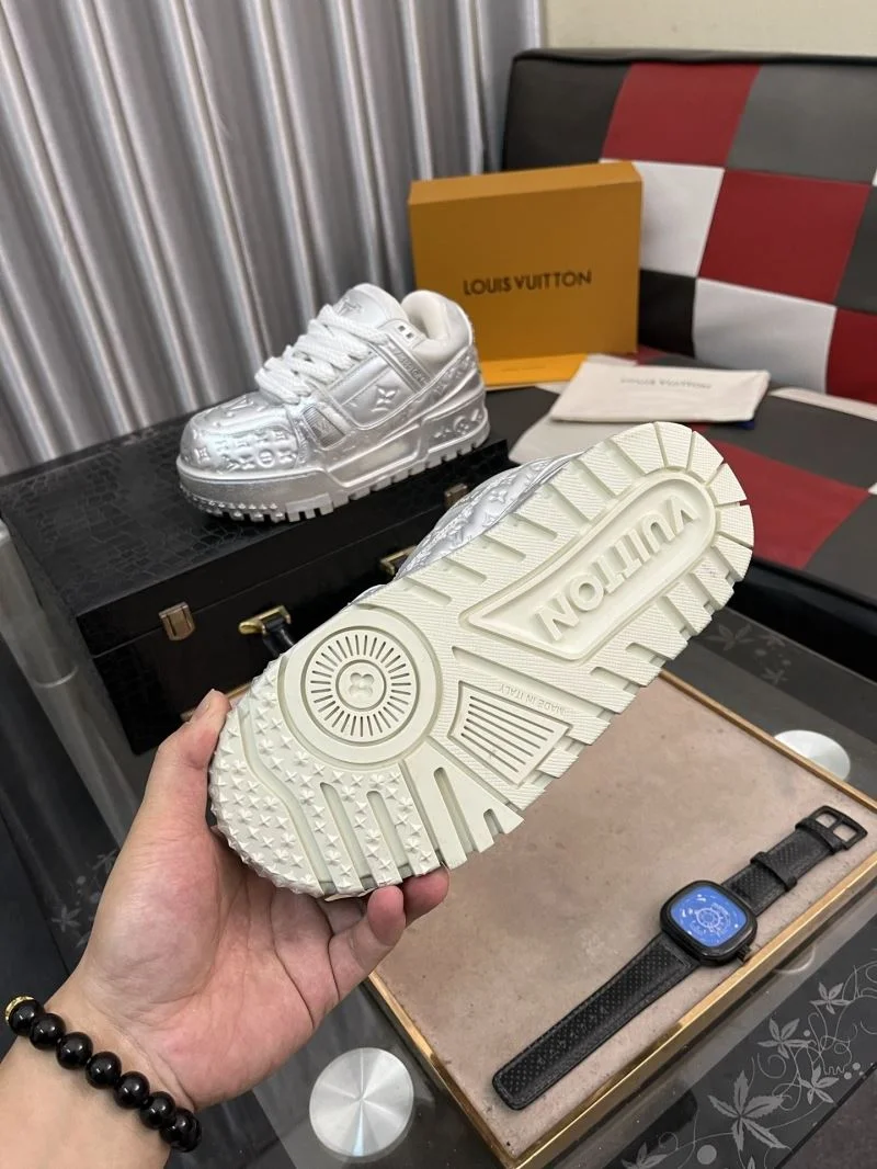 SoftTouch Louis Vuitton Trainer Sneaker 32551