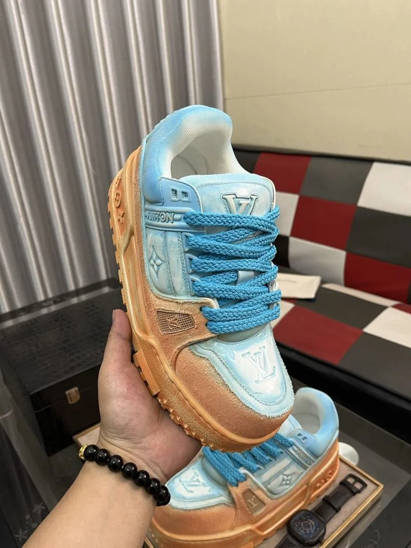 Louis Vuitton Trainer Sneaker UrbanChic 32539