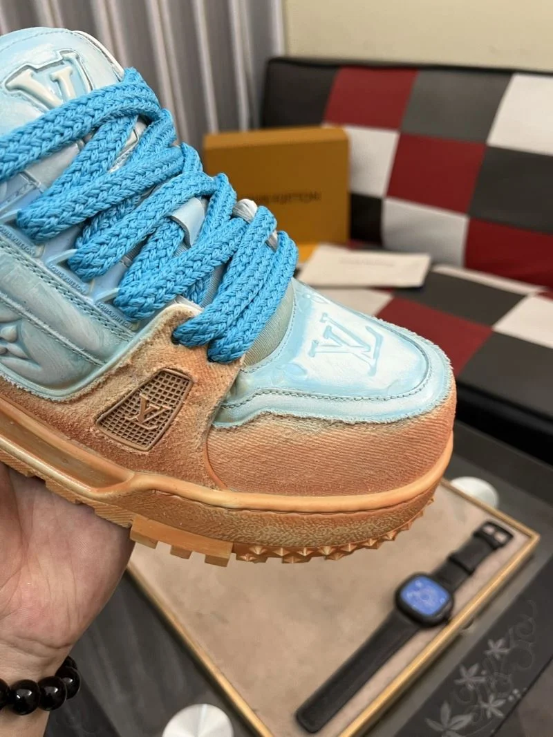 Louis Vuitton Trainer Sneaker UrbanChic 32539