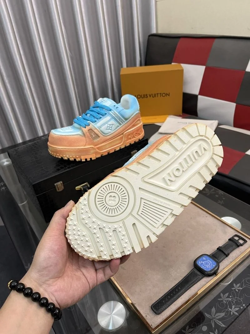 Louis Vuitton Trainer Sneaker UrbanChic 32539