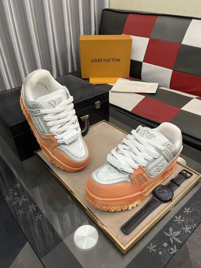 Louis Vuitton Trainer Sneaker WellDesigned 32537