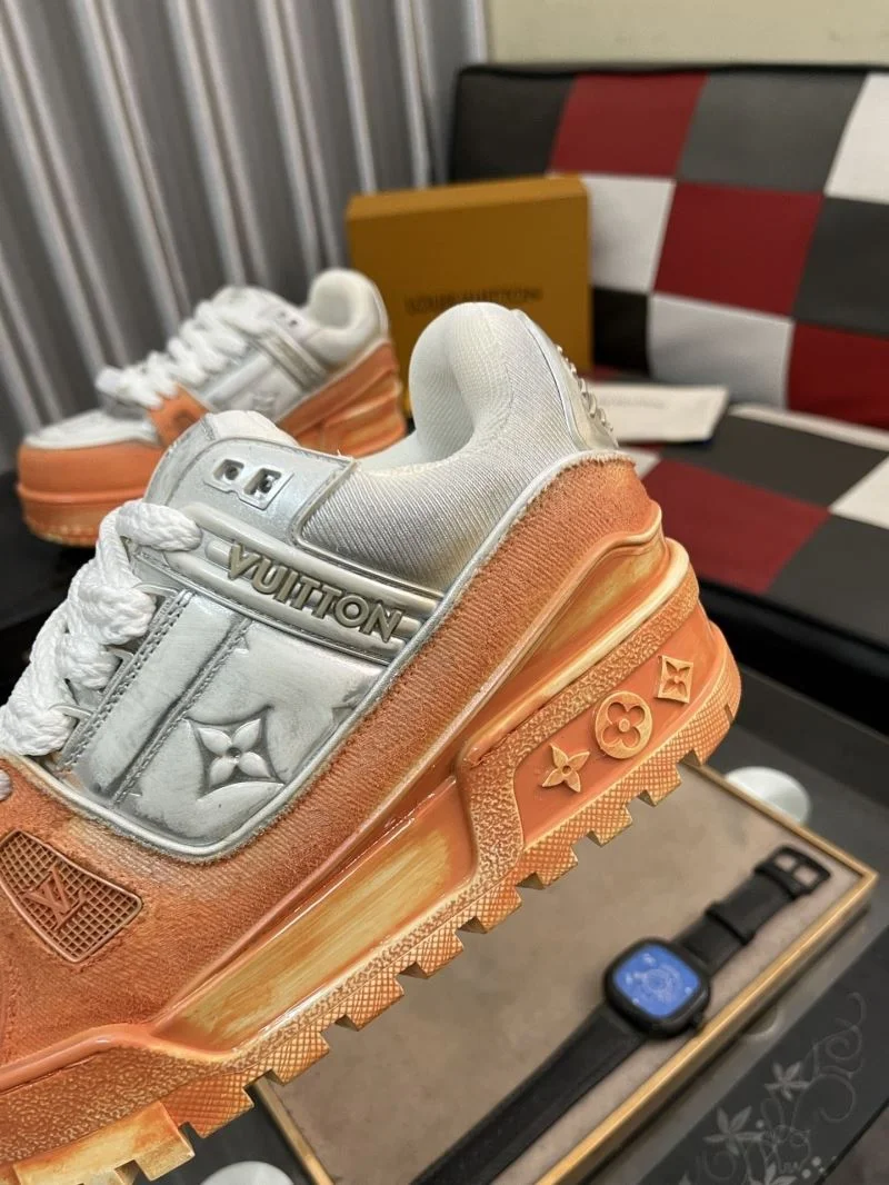 Louis Vuitton Trainer Sneaker WellDesigned 32537