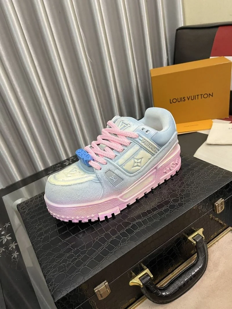Modern Louis Vuitton Trainer Sneaker 32538