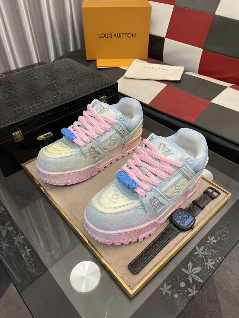 Modern Louis Vuitton Trainer Sneaker 32538