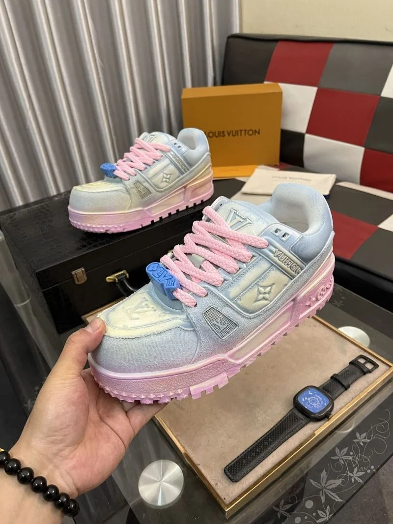 Modern Louis Vuitton Trainer Sneaker 32538