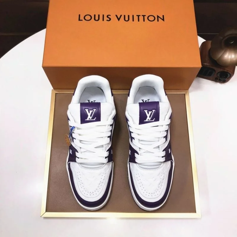 Attractive Louis Vuitton Trainer Sneaker 32542