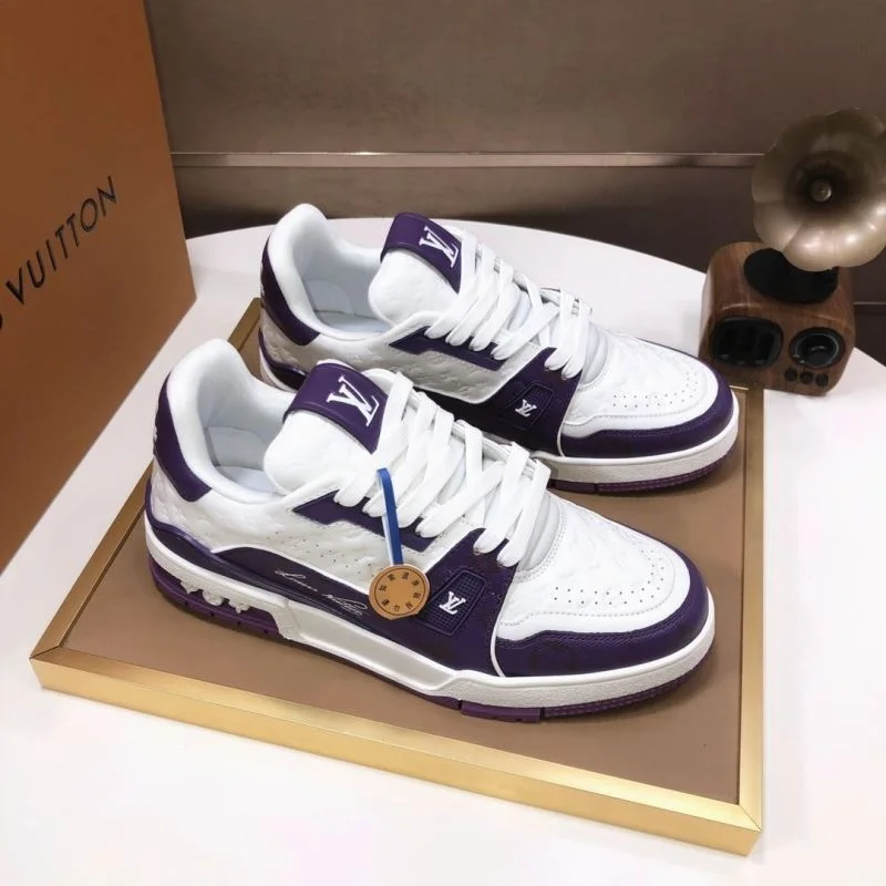 Attractive Louis Vuitton Trainer Sneaker 32542