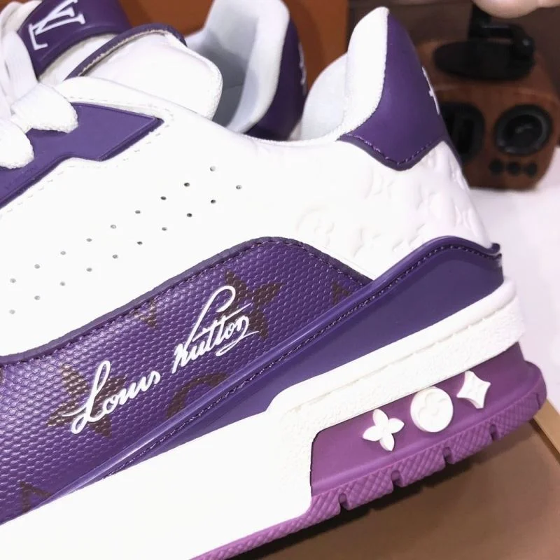 Attractive Louis Vuitton Trainer Sneaker 32542