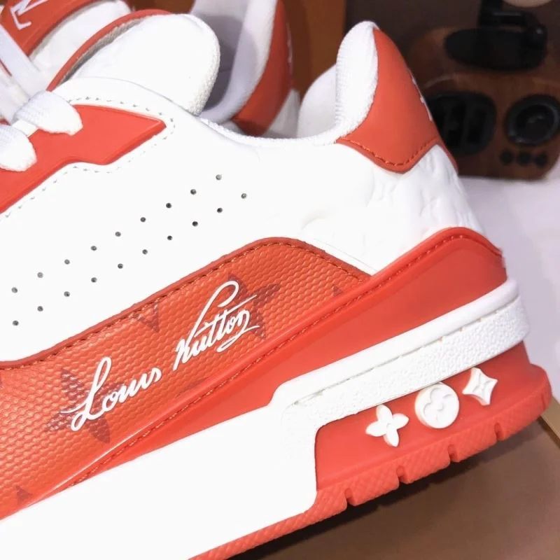 HighQuality Louis Vuitton Trainer Sneaker 32540