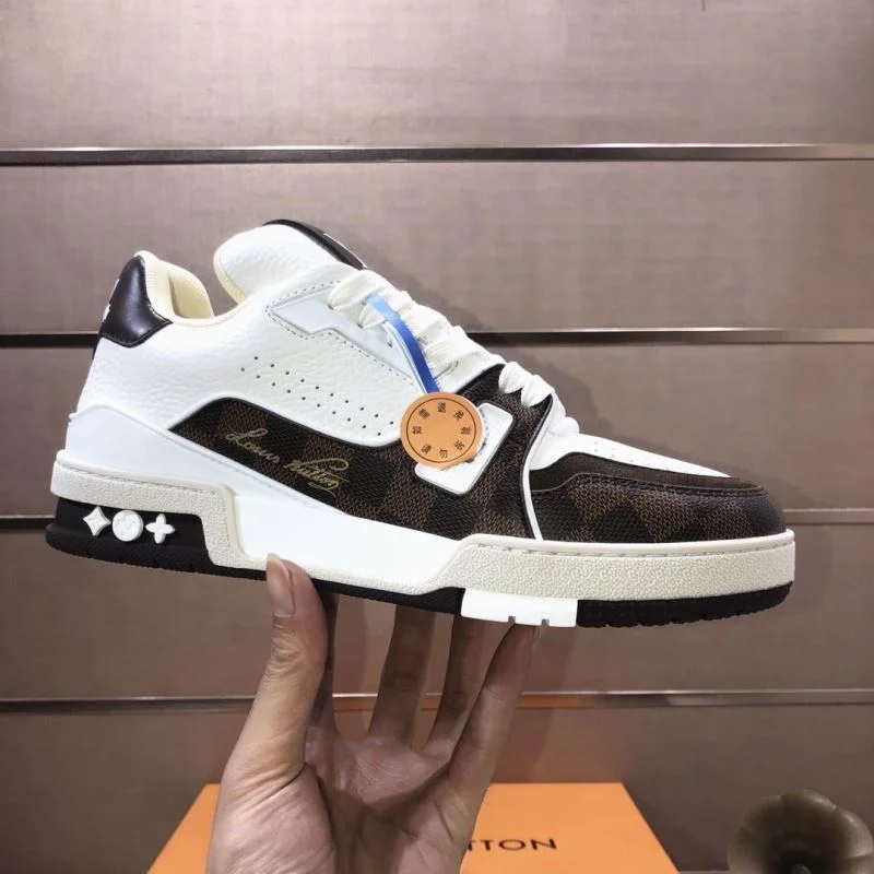 TopPick Louis Vuitton Trainer Sneaker 32535