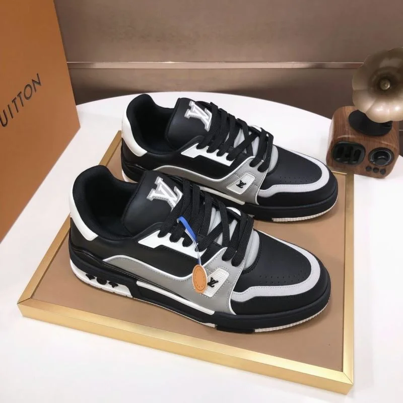 Louis Vuitton Trainer Sneaker HighQuality 32529