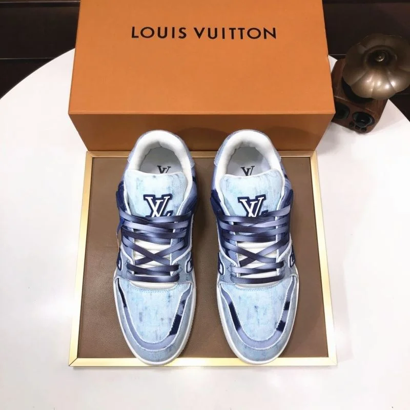 Packable Louis Vuitton Trainer Sneaker 32528