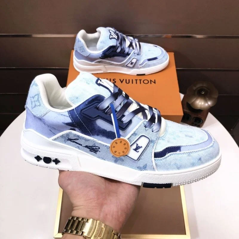 Packable Louis Vuitton Trainer Sneaker 32528
