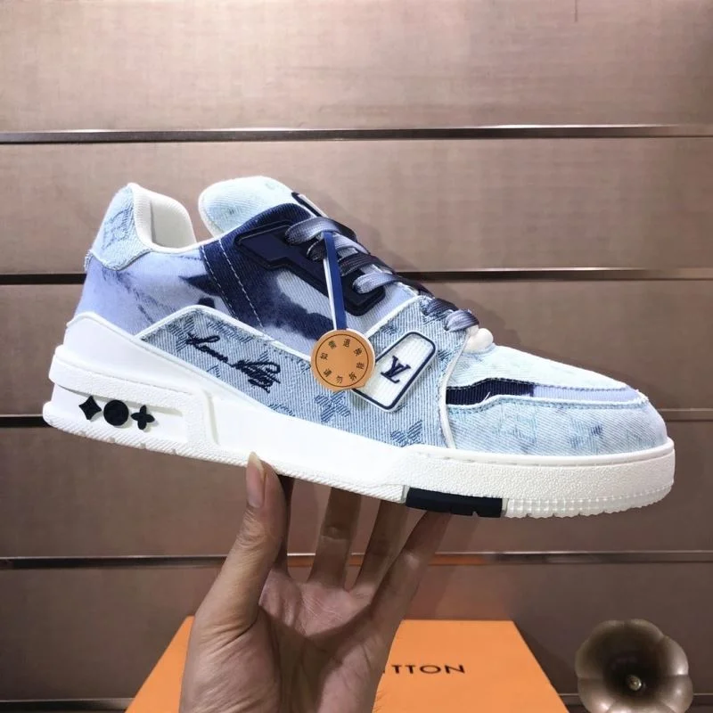 Packable Louis Vuitton Trainer Sneaker 32528
