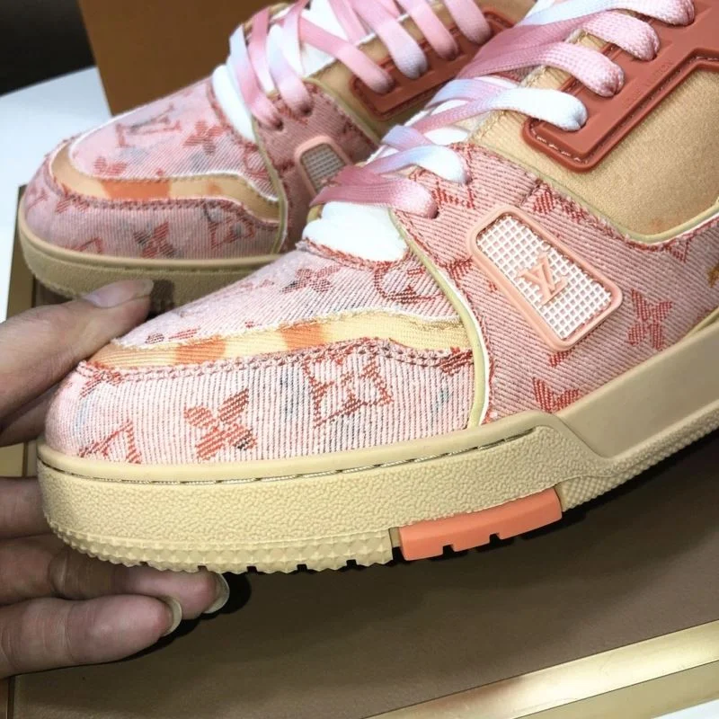 Louis Vuitton Trainer Sneaker OdorResistant 32523