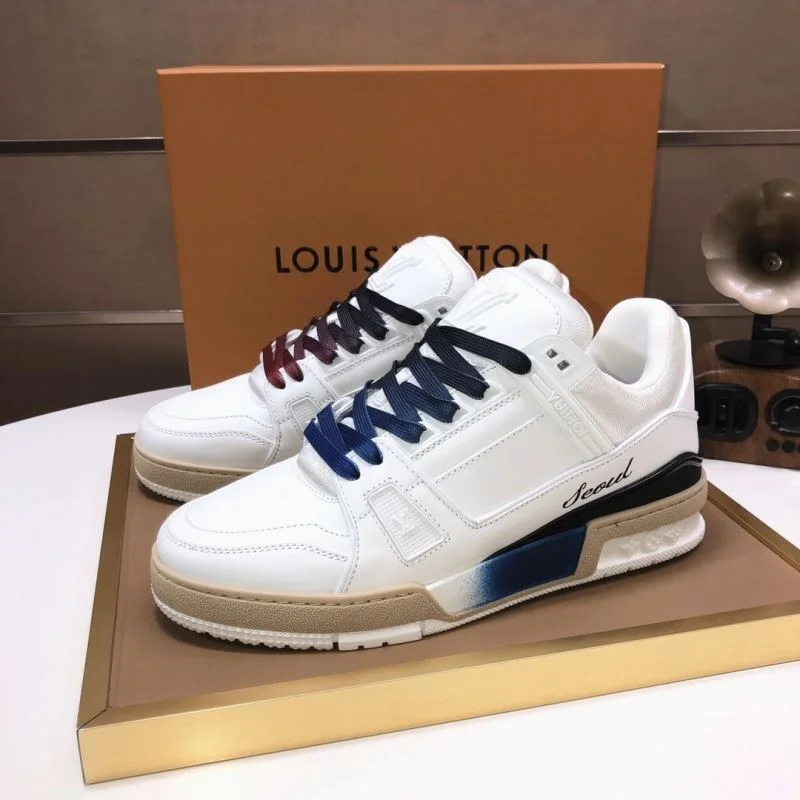 Louis Vuitton Trainer Sneaker ModernLook 32527