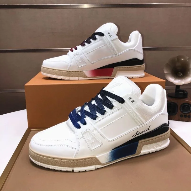 Louis Vuitton Trainer Sneaker ModernLook 32527