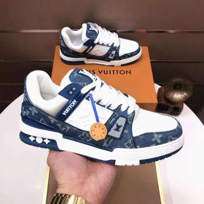 Louis Vuitton Trainer Sneaker Chic 32516