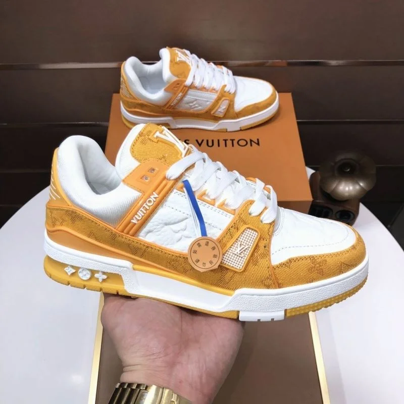 Louis Vuitton Trainer Sneaker Fashionable 32522
