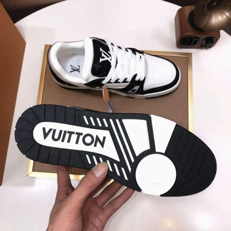 ZipUp Louis Vuitton Trainer Sneaker 32509