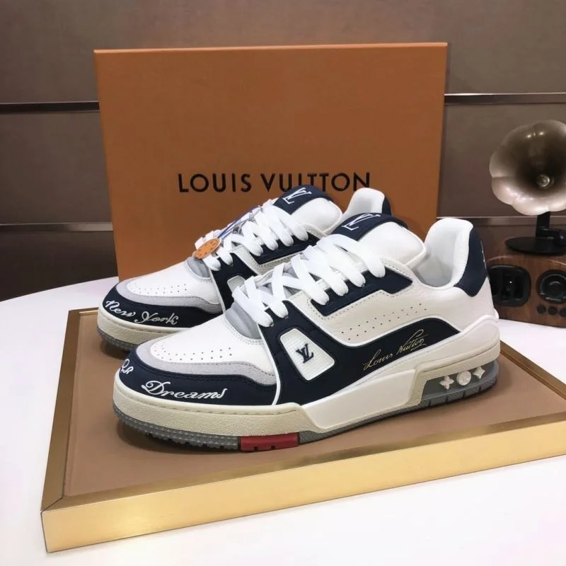 Louis Vuitton Trainer Sneaker Popular 32513