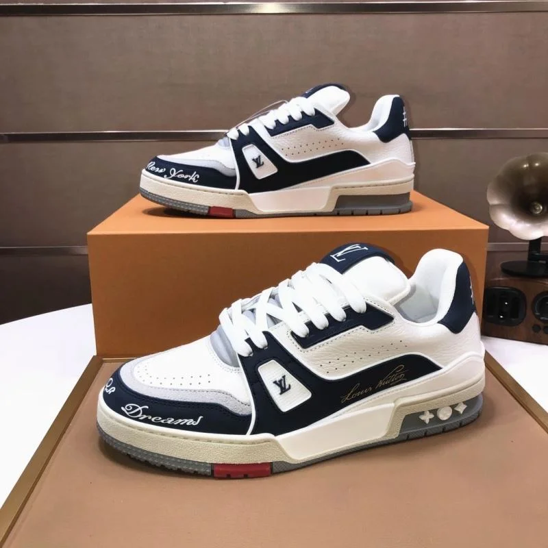 Louis Vuitton Trainer Sneaker Popular 32513