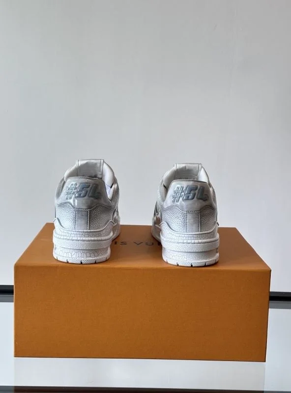 Durable Louis Vuitton Trainer Sneaker 32510