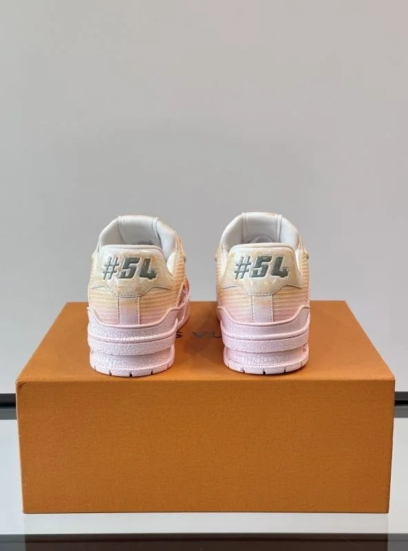 Louis Vuitton Trainer Sneaker TimelessDesign 32518
