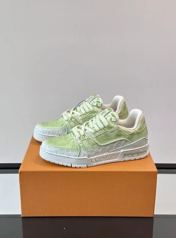 TravelReady Louis Vuitton Trainer Sneaker 32508
