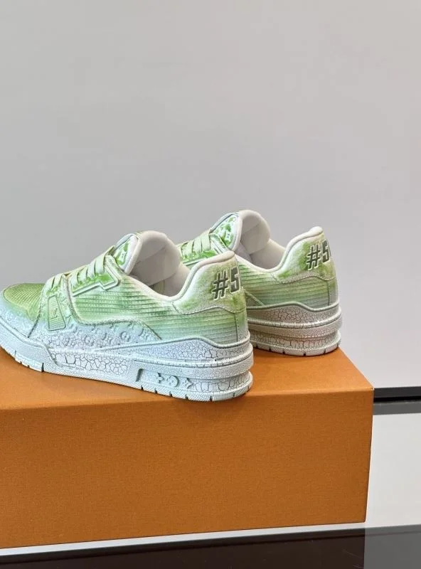 TravelReady Louis Vuitton Trainer Sneaker 32508