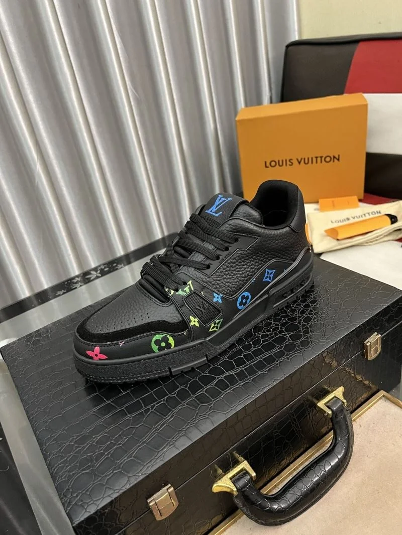 Louis Vuitton Trainer Sneaker Classic 32506