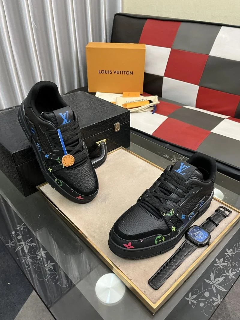 Louis Vuitton Trainer Sneaker Classic 32506