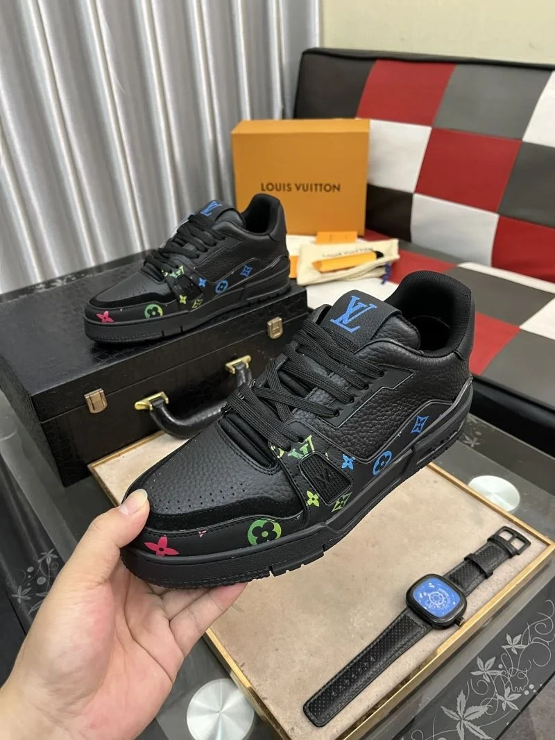 Louis Vuitton Trainer Sneaker Classic 32506