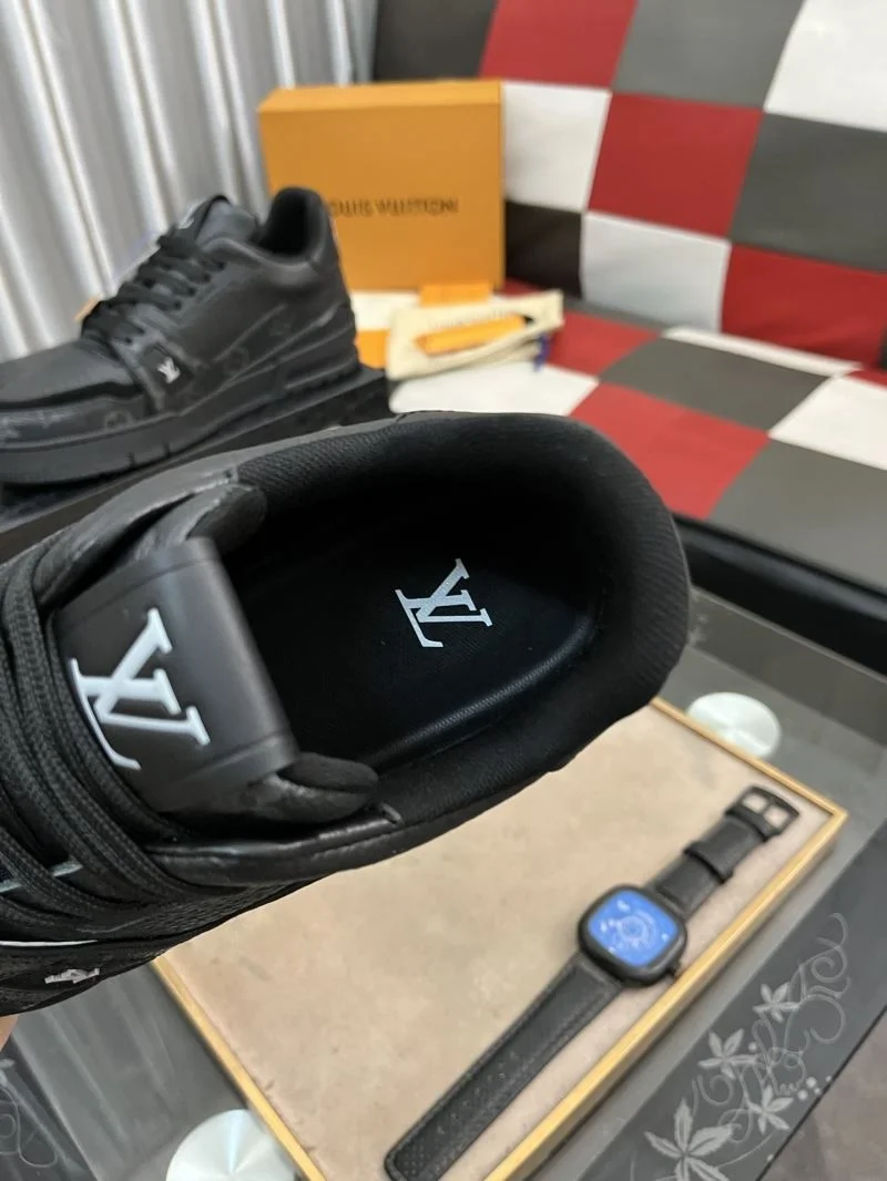 Louis Vuitton Trainer Sneaker StreetReady 32503