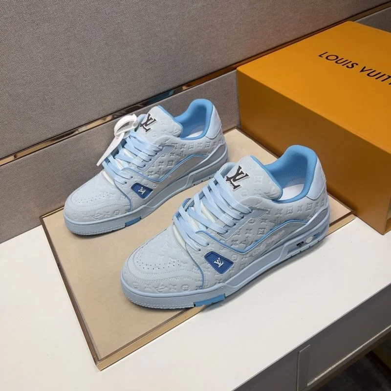RelaxedFit Louis Vuitton Trainer Sneaker 32494