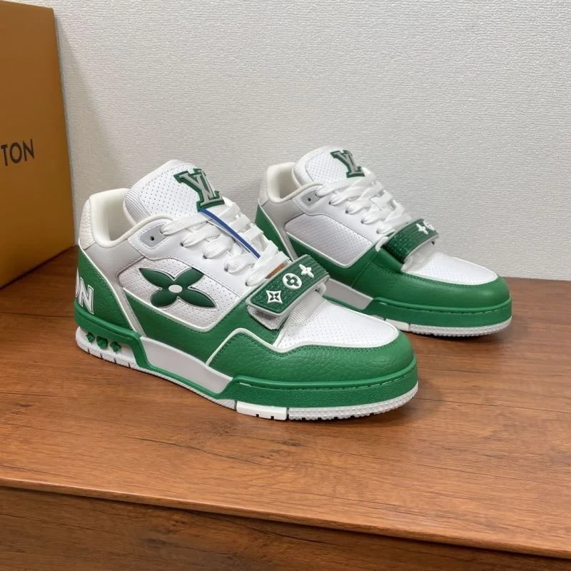 Louis Vuitton Trainer Sneaker Refined 32477