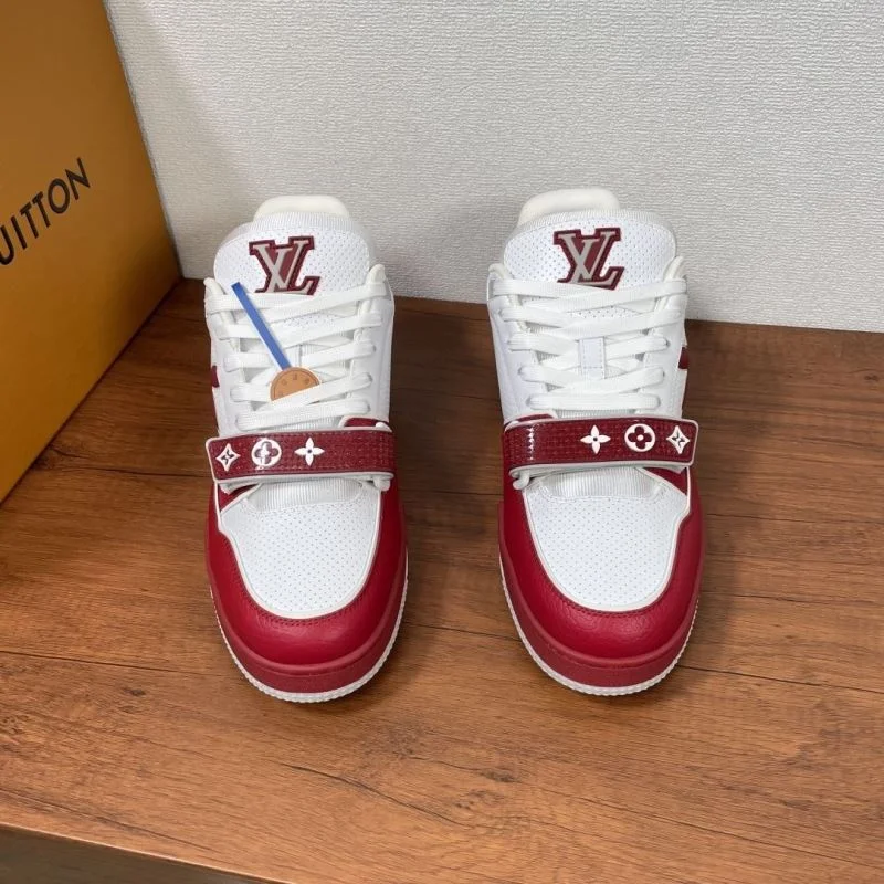 Bright Louis Vuitton Trainer Sneaker 32473