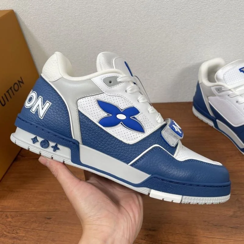 NewStyle Louis Vuitton Trainer Sneaker 32475