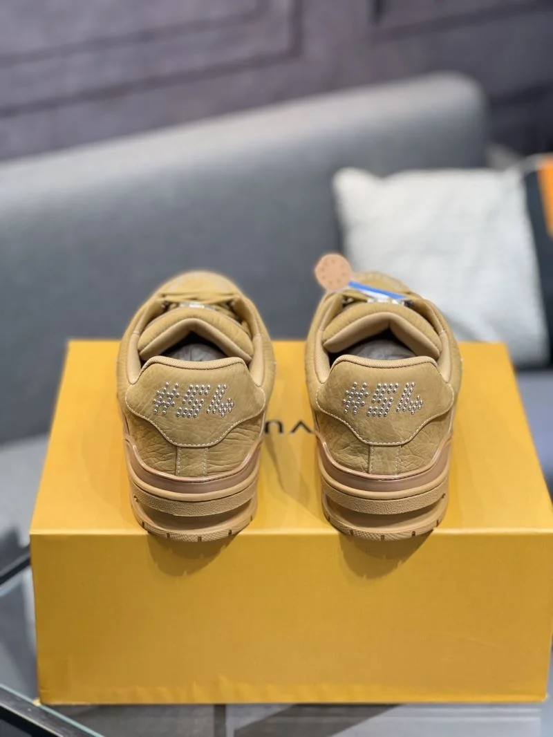 TechFriendly Louis Vuitton Trainer Sneaker 32492