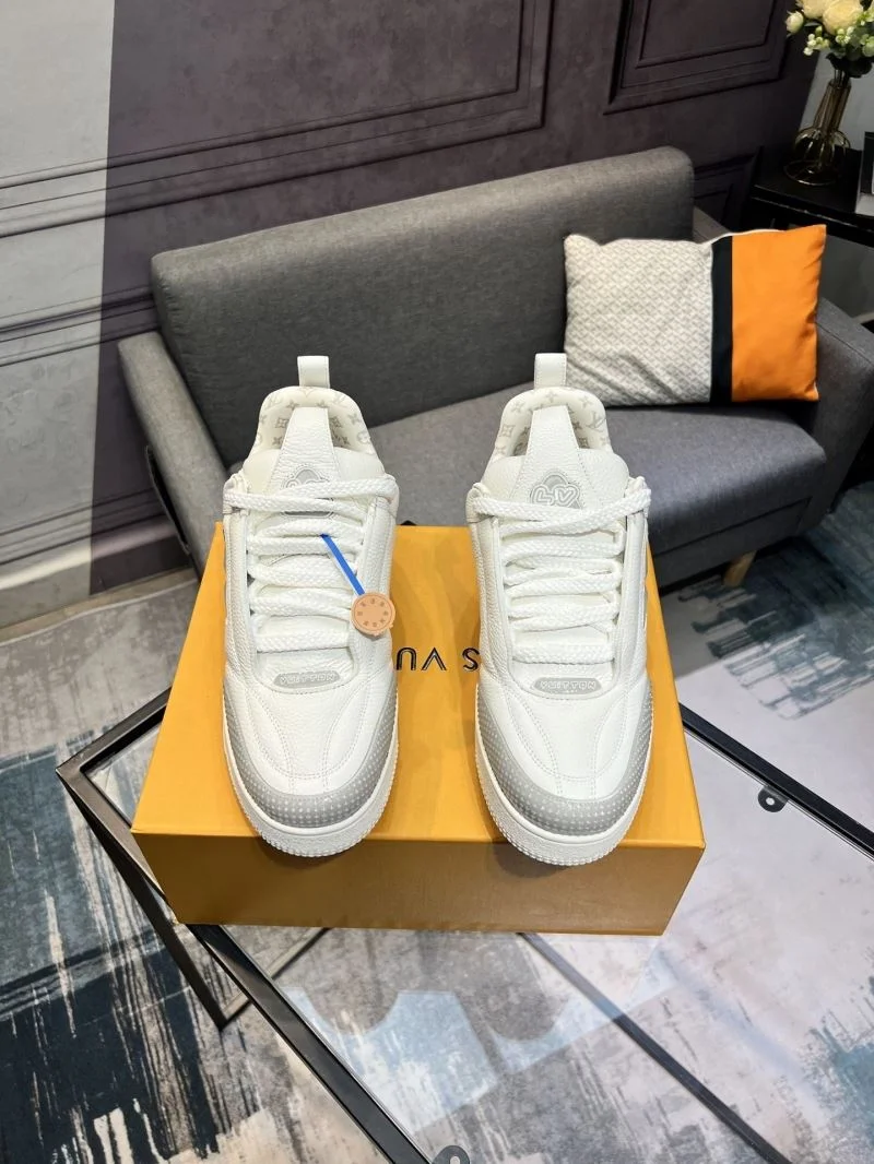 Louis Vuitton Trainer Sneaker Chic 32485