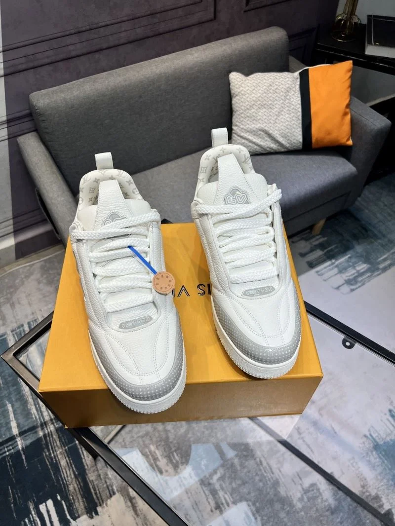 Louis Vuitton Trainer Sneaker Chic 32485