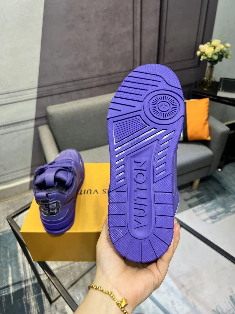 Louis Vuitton Trainer Sneaker UrbanChic 32487