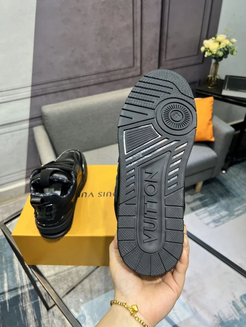 Louis Vuitton Trainer Sneaker Reliable 32486
