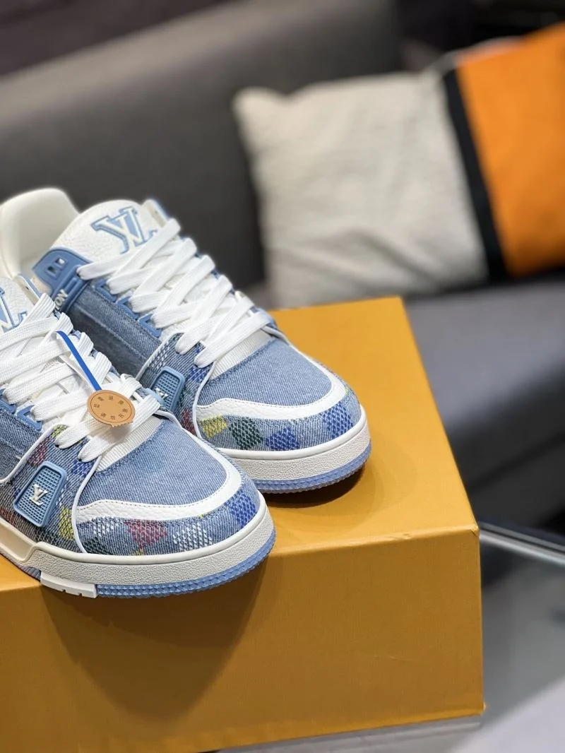 Louis Vuitton Trainer Sneaker WrinkleFree 32488
